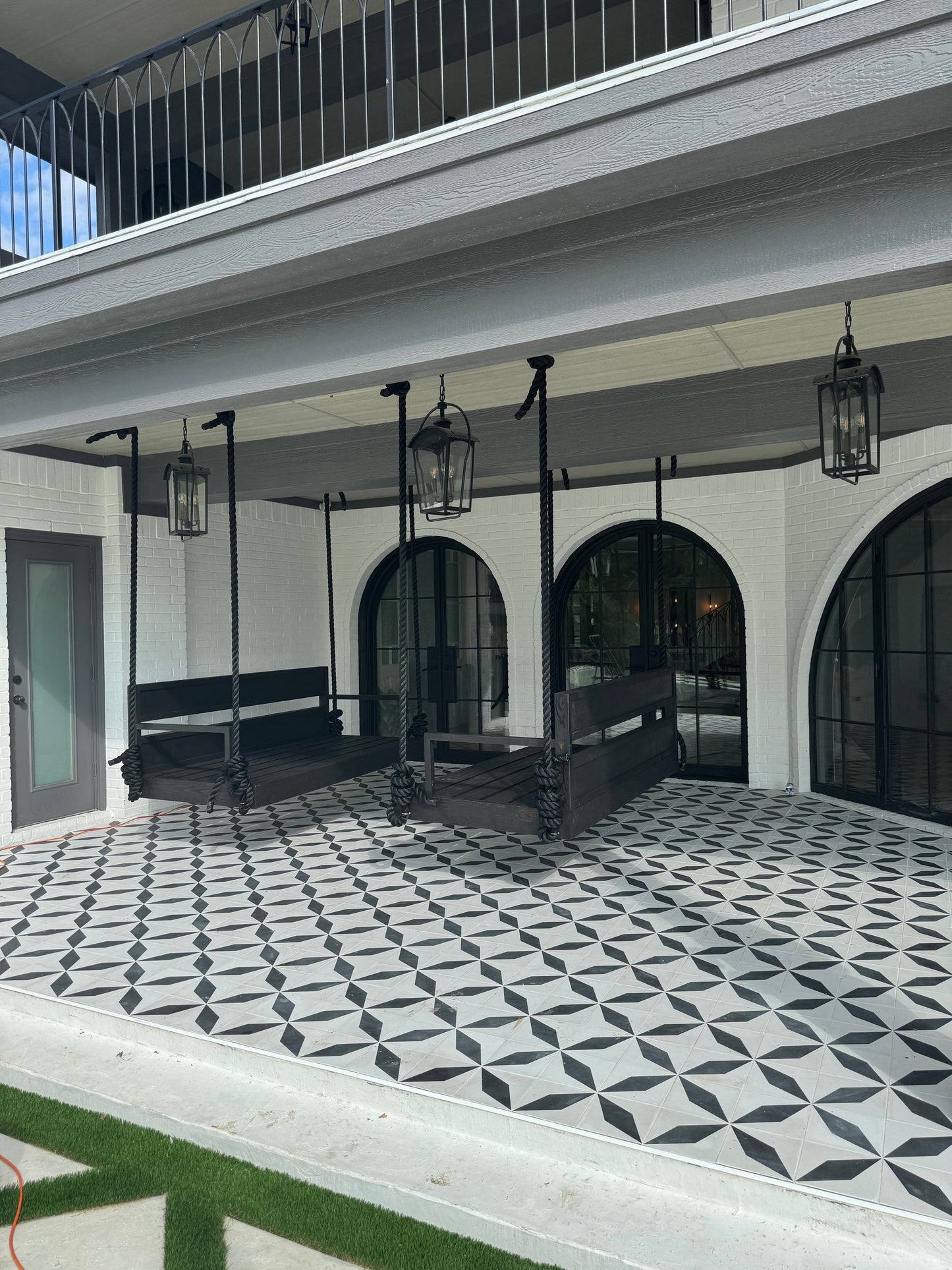 Twin Size Porch Swing with Horizontal Slat Design
