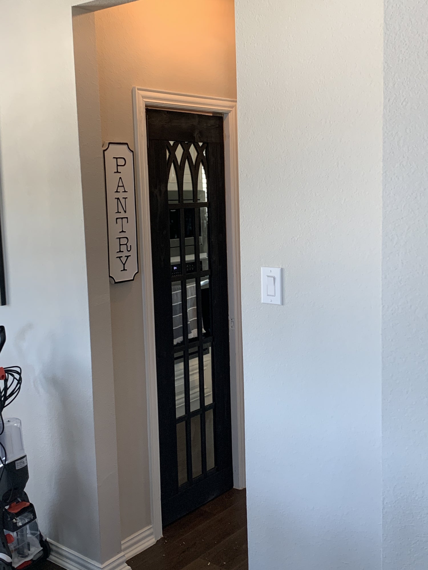 Gothic Arch Glass Pantry Door