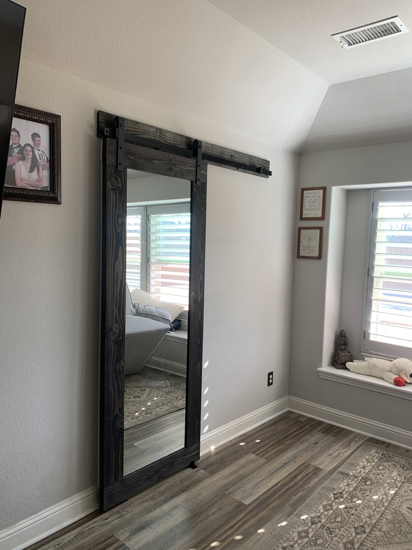 Rustic Flat Board Sliding Barn Door with Mirror